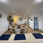 Spectacular 3-bedroom Appartement *